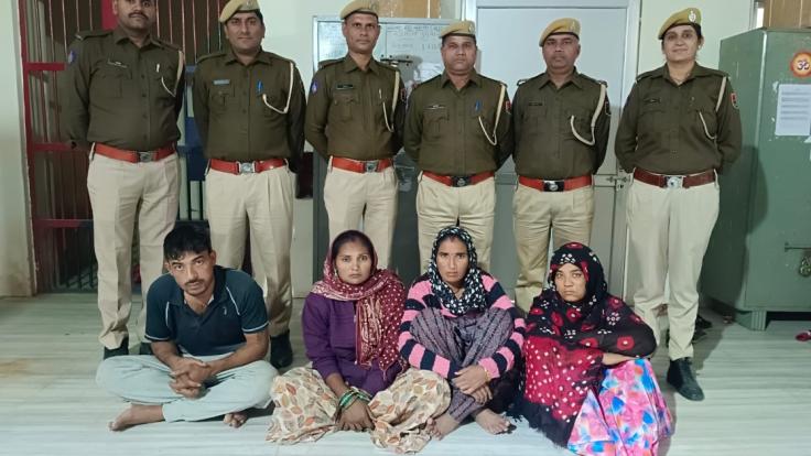 WhatsApp Image 2025-11-19 at 8.37.33 PM-CfX7JETWaa.jpg